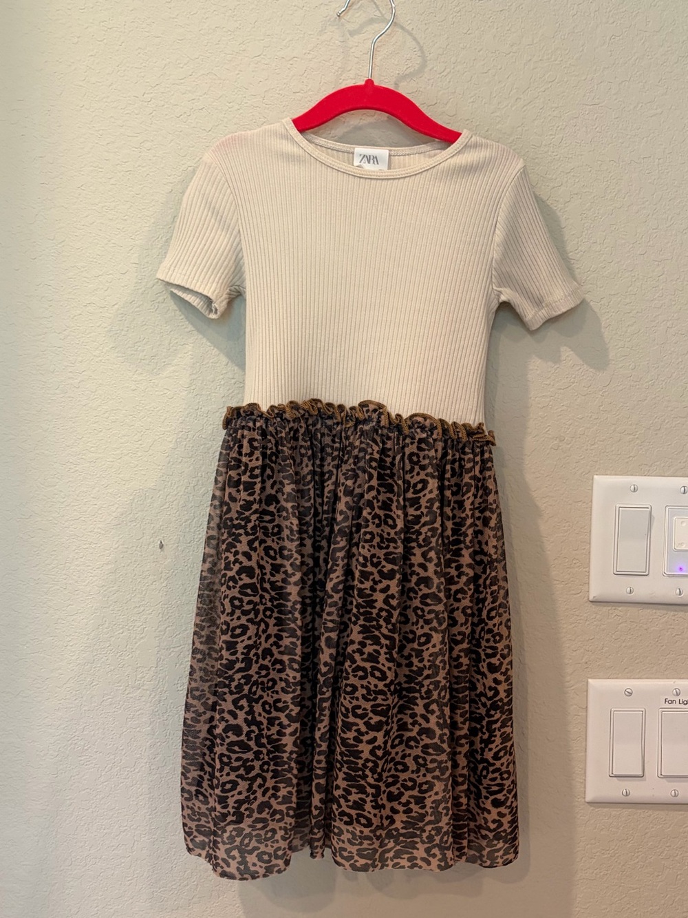Zara girls dress Cream Ribbed Top with Brown Leopard Skirt